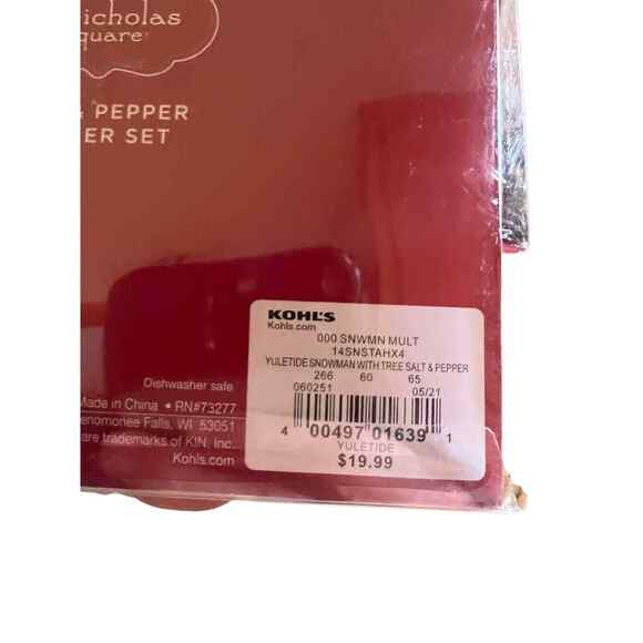 St. Nicholas Square Christmas Snowman & Pine Tree Salt & Pepper Shaker Set READ - Picture 4 of 7